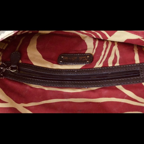 Kate Landry Clutch - Picture 4 of 4